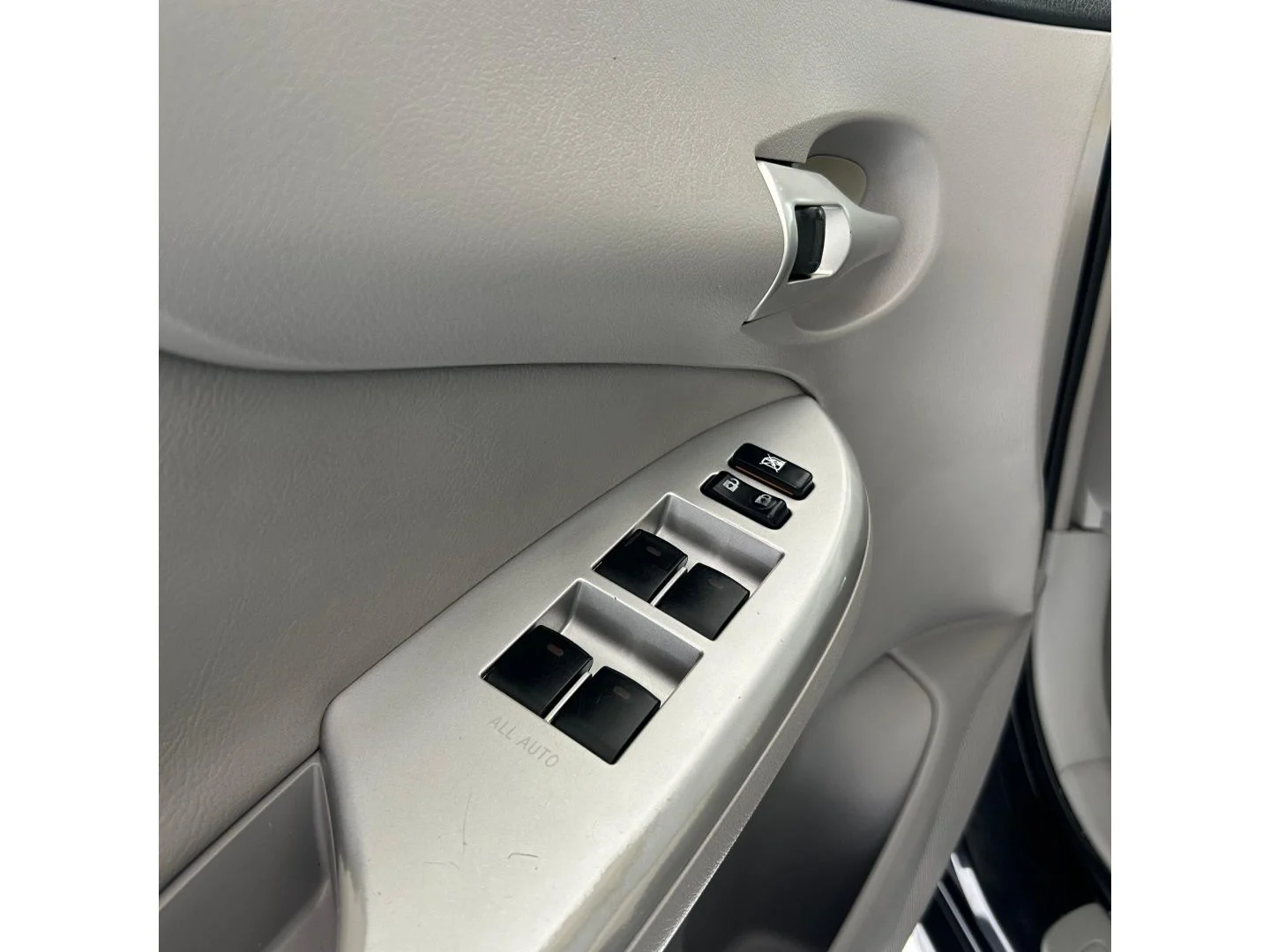 TOYOTA COROLLA  2013/2014 2.0 XEI 16V FLEX 4P AUTOMÁTICO - imagem 5