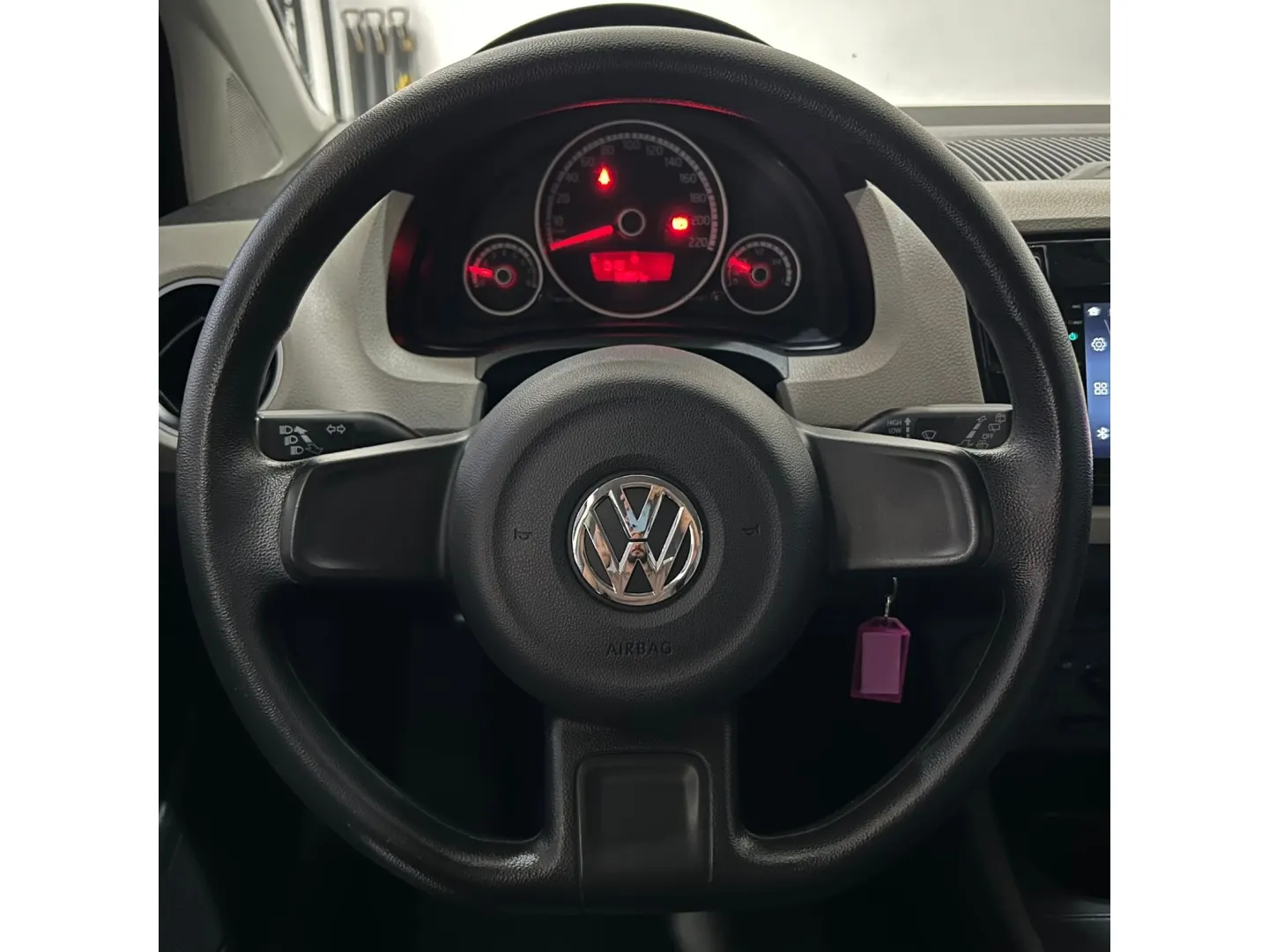 VOLKSWAGEN UP - 2016/2017 1.0 TSI MOVE UP 12V FLEX 4P MANUAL - imagem 5