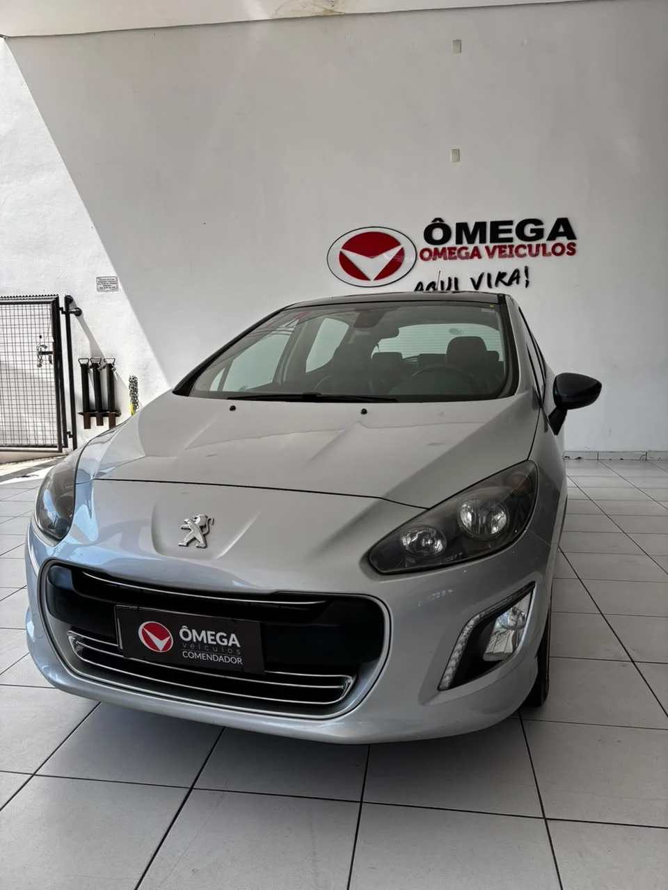 Peugeot 308 Griffe 1.6 THP Automático 2015 - imagem 3