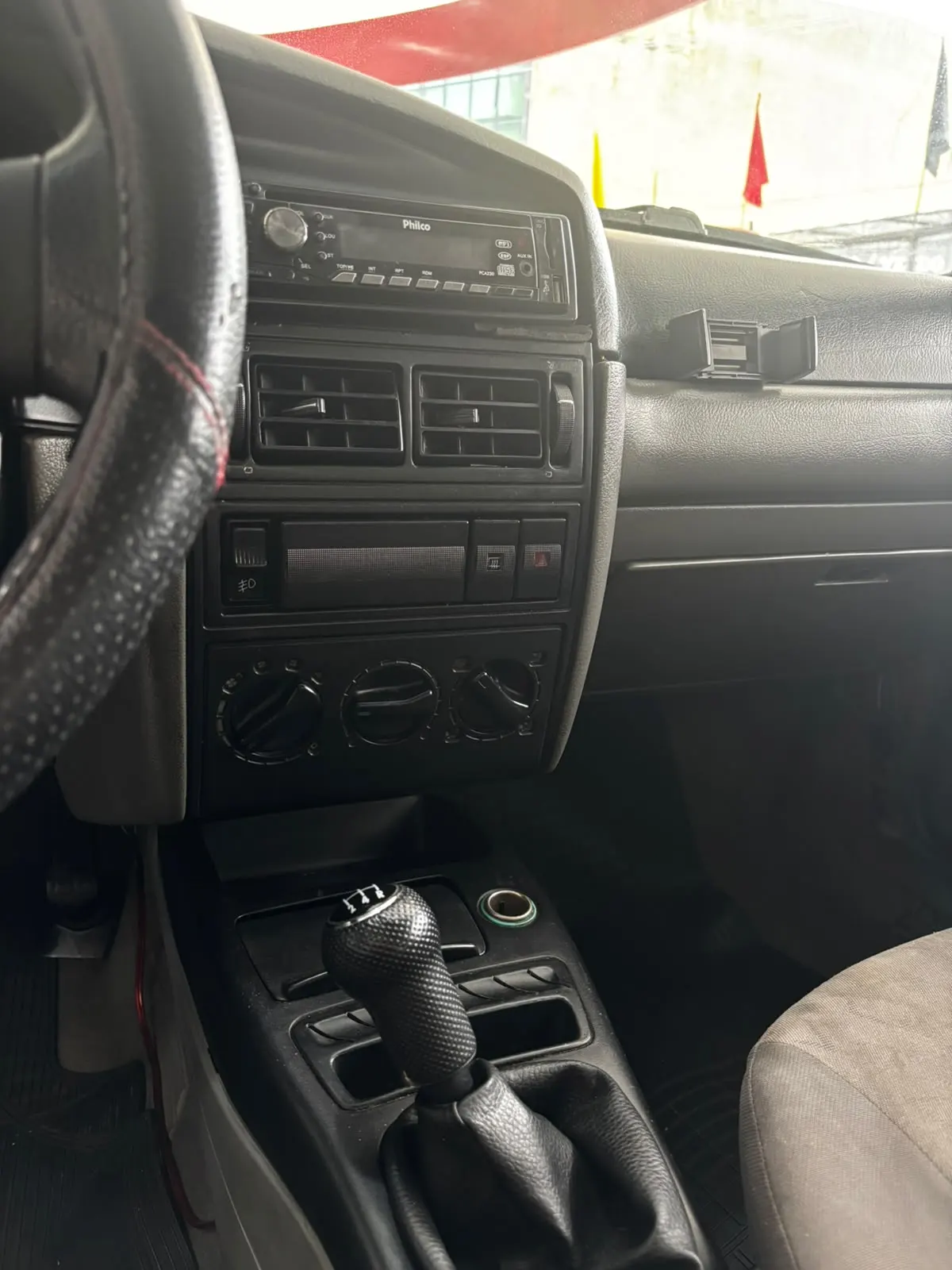 Volkswagen Santana 1.8 AP 8V Gasolina 2001 - imagem 6